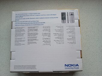 Nokia 6700, bez baterie. - 3