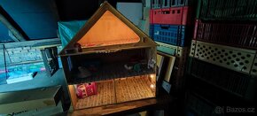 Prodám osvětlený domeček pro panenky - 3