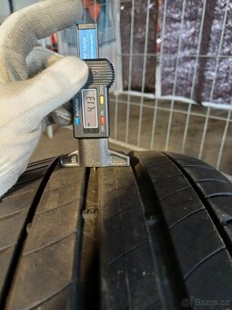 2 letní pneu 225/45 R17 - 3