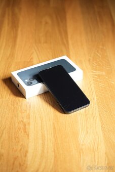 iPhone 13 (128Gb) Midnight - 3
