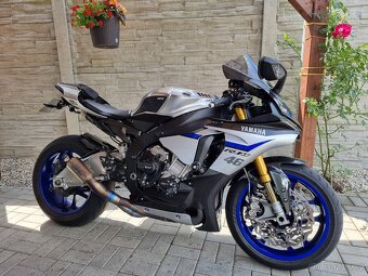 Yamaha R1M - 3