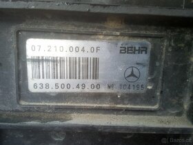 Mercedes benz Vito w638 novy chladic vody behr - 3
