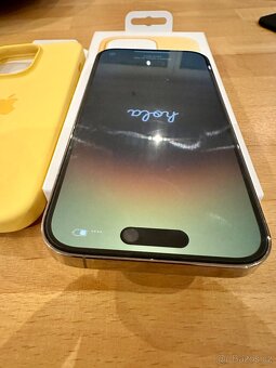 Prodám zánovní iPhone 14 Pro 256GB, velmi dobrý stav. - 3