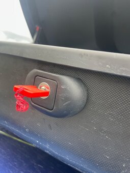Střešní box G3 spark 320 - 3