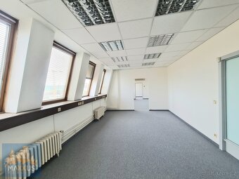 OFFICE P-9 - pronájem kancelářských prostor (221 m2), Praha - 3