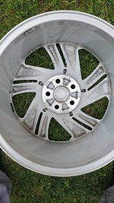 Alu kola Land Rover originál - 3