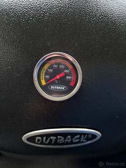 Plynový gril Outback Omega 200 - 3