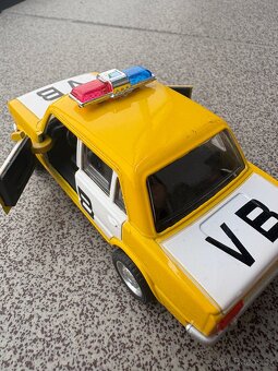 Model VB - 3