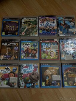 Playstation 3 + příslušenství - 3
