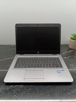 Notebook HP EliteBook 840 G3 + Licence MS Office - 3