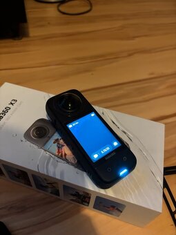 Insta360 X3 s příslušenstvím - 3