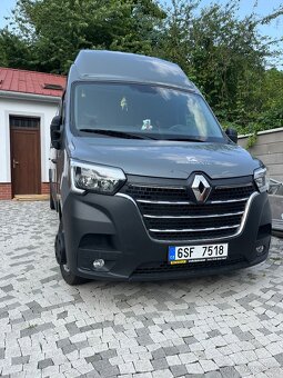 RENAULT MASTER III r.v. 2023, 6 míst, 120kW - 3