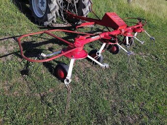 Prodám 4 rotorový obraceč Deutz-Fahr - 3
