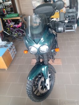 Triumph Tiger 955i - 3