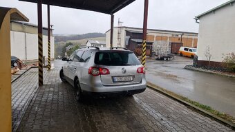 Volkswagen Passat - 3