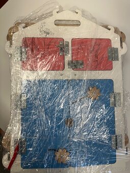 Activity board domeček - 3