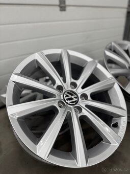 ORIGINÁLNÍ ALU SADA VW PASSAT R17 - 3