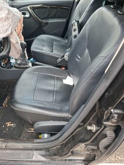 Rozpredám Dacia Duster 1.5Dci 81kw 4x4 - 3