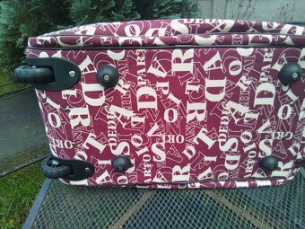 CESTOVNI  TAŠKA S KOLECKY - 3