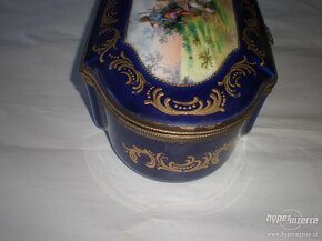 krásná porcelánová dóza - 3