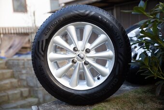 Celoroční pneumatiky 205/60 R15 s ALU disky 7Jx15H2 - 3