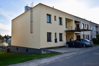 Rd v Týnci nad Labem, 6+1, zahrada 594 m2 - 3
