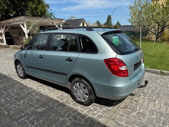 ŠKODA FABIA KOMBI 2009 1.4i 16v AMBIENTE 99.500km - 3