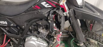 YAMAHA WR125 - 3