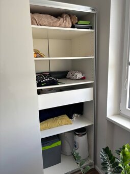 IKEA - šatní skříň - 3