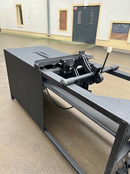 Stroj na vytahování mědi / z elektromotorů statorů - 3
