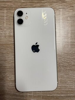 Apple iPhone 11 - 3