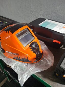 PANTERMAX MMA200LCD invertorová svářečka MMA/TIG - 3