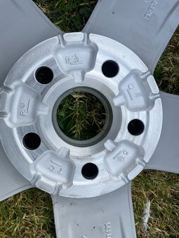 litá kola originál koncern nové , nepoužité 5x100 15" R1 - 3