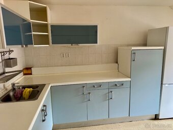 Kuchyňská linka IKEA kompletní, délka 4,4 m, 7.000,- Kč - 3