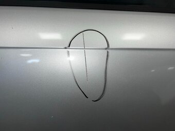 Pravé zadní dveře stříbrná LY7W Audi A3 8P sportback 2006 - 3