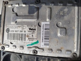 Xenony Passat B6 - 3