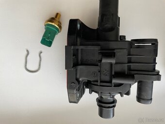 Nový termostat MAHLE 72346998 - 3