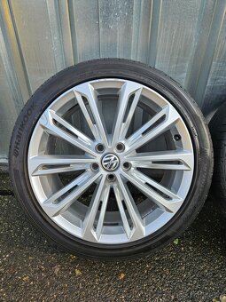 Letní alu kola Verona 19" VW Passat 235/40 R19 - 3
