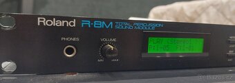 Roland R8M - 3