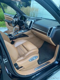 Porsche Cayenne Turbo V8 500Hp, koupeno v CZ - 3