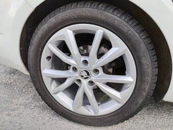ALU kola 5×112,R17 Škoda Octavia III - 3