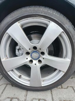 Kola mercedes. - 3