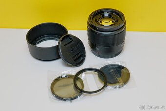 Panasonic Lumix G 25mm f/1.7 Aspherical - 3