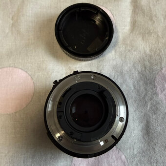 Nikon Nikkor AF 50 mm f/1.8 (bajonet F) - 3