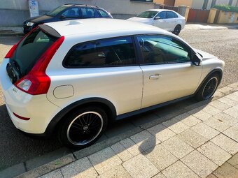 Volvo C30 1.6D2, STK 8.2027 - 3