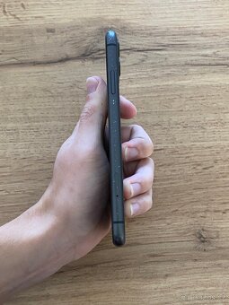 iPhone 11 128 GB - TOP STAV - 3