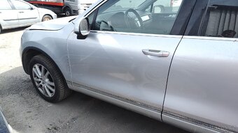 VW Touareg 3,0 náhradní díly - 3