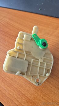 Honda: Aktuátor zámku dveří Civic, Accord, Odyssey, S2000 - 3