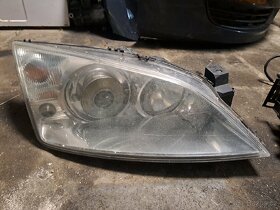 Xenonova svetla Ford Mondeo mk3 - 3
