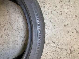 255/35R19 - 3